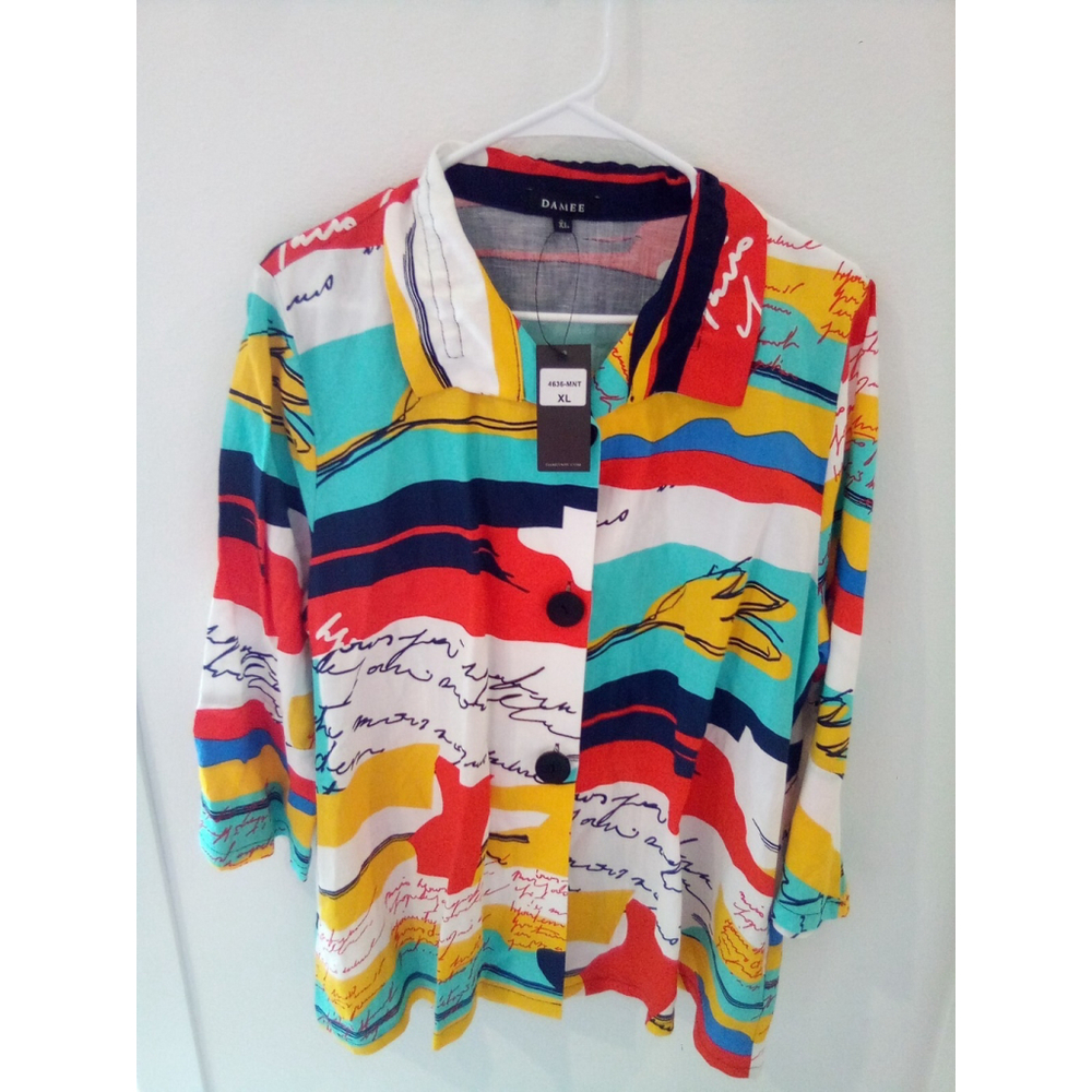 Damee XL Big Button Blouse Women's Nwt abstract Art
